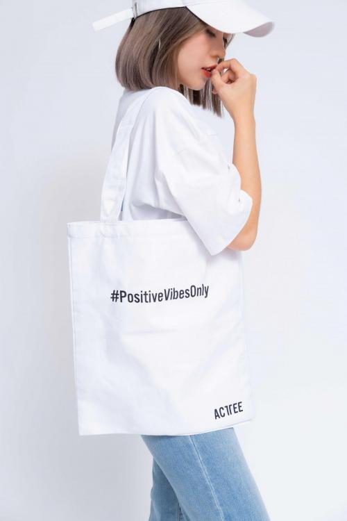 Túi Tote Positive Vibes Only